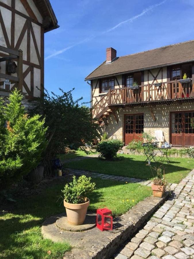 Fourges Au Fil De L'Eau & Gite "Le Jardin Du Moulin" المظهر الخارجي الصورة