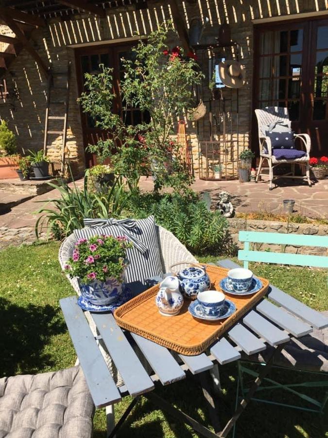 Fourges Au Fil De L'Eau & Gite "Le Jardin Du Moulin" المظهر الخارجي الصورة