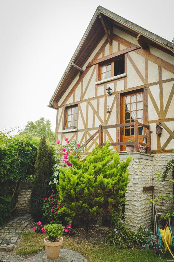 Fourges Au Fil De L'Eau & Gite "Le Jardin Du Moulin" المظهر الخارجي الصورة
